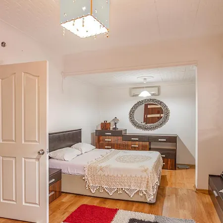Villa Huge 3Br Villa With A Beautiful Garden At Ortakent Bodrum